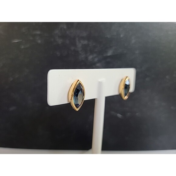 SAL Swarovski Blue Crystal Stud Earrings Vintage - Picture 5 of 10